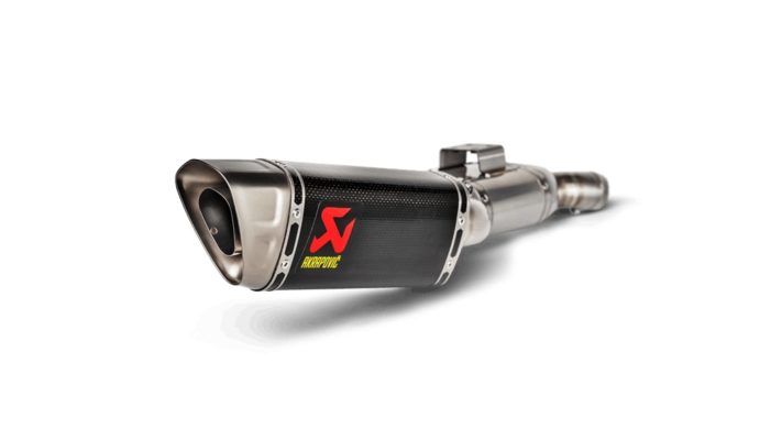 Akrapovic Carbon Fibre Slip On Exhaust For BMW F900XR 711x400 1