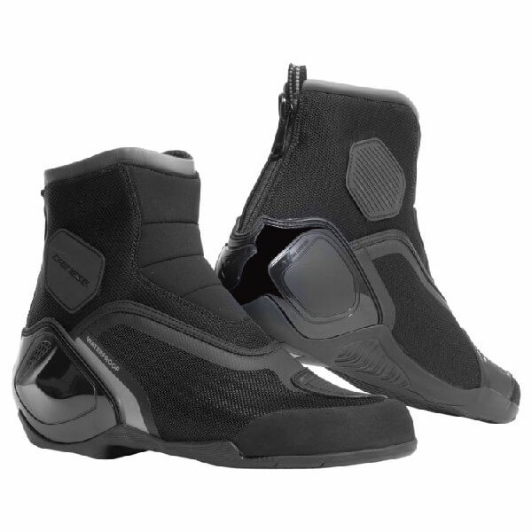 waterproof black shoes